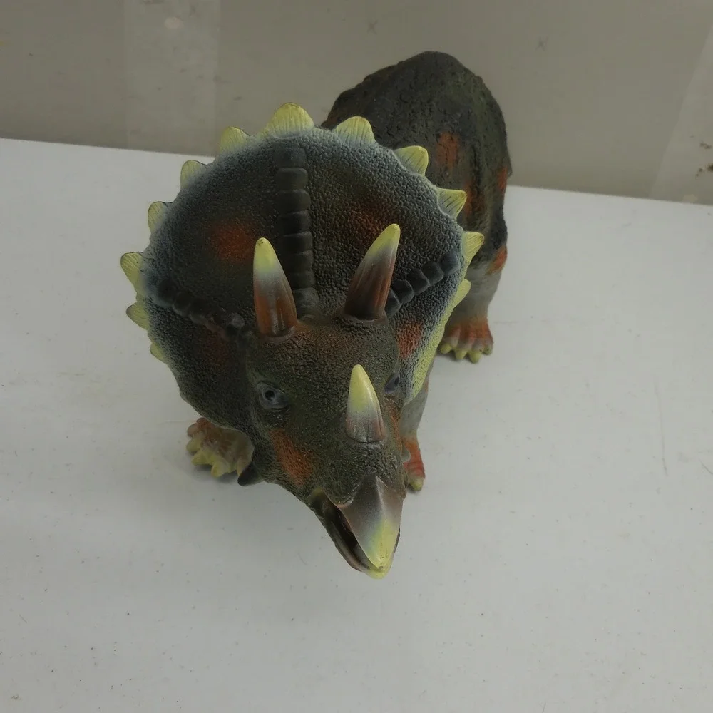 Toys R Us Triceratops Dinosaur Action Figure Large 17 Inch‎ Green Orange Grey